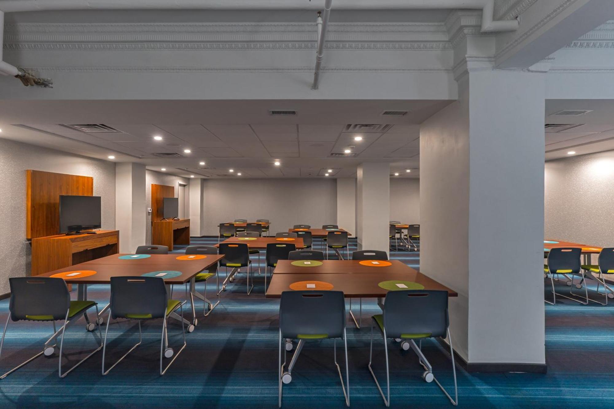 Hotel Aloft Downtown