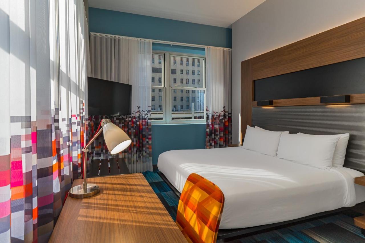 Aloft Downtown Houston